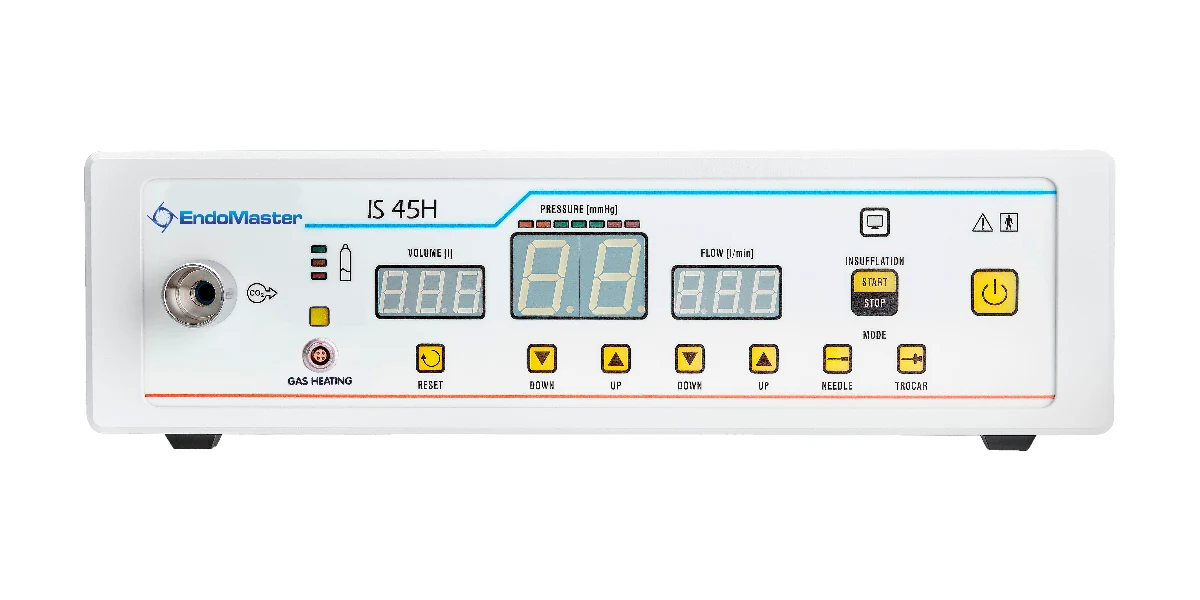 Insuflador de CO₂ EndoMaster IS 45H, com mostradores de pressão, fluxo e volume no painel frontal.